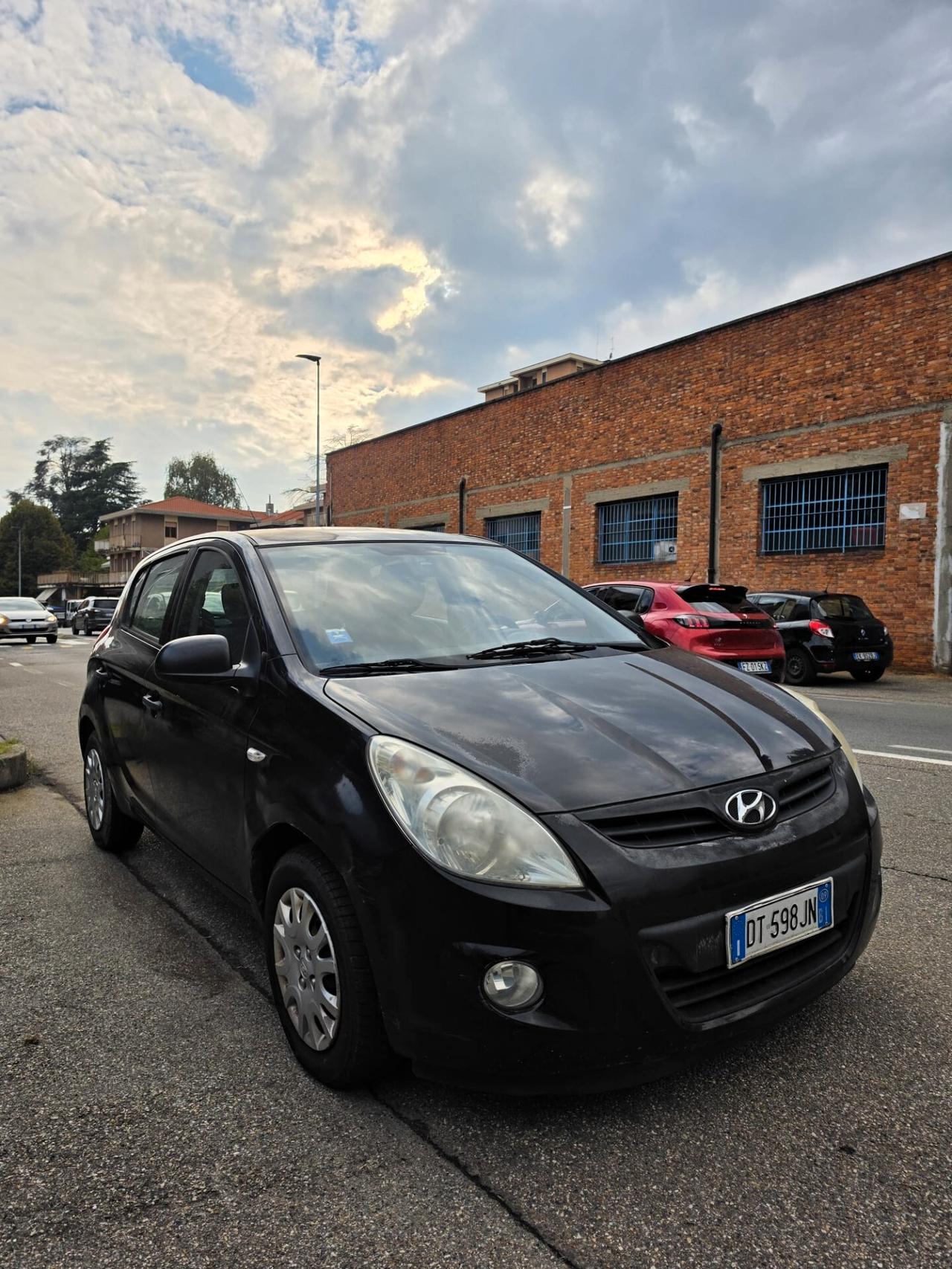 Hyundai i20 Comfort neopatentati