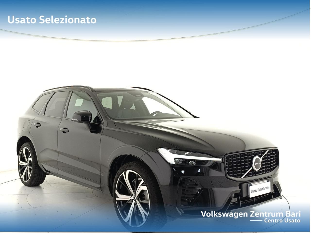 Volvo XC60 2.0 b4 plus dark awd auto
