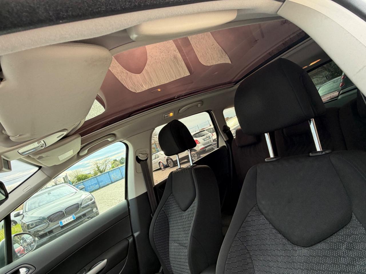 Peugeot 207 1.4 VTi 95CV SW ONE Line