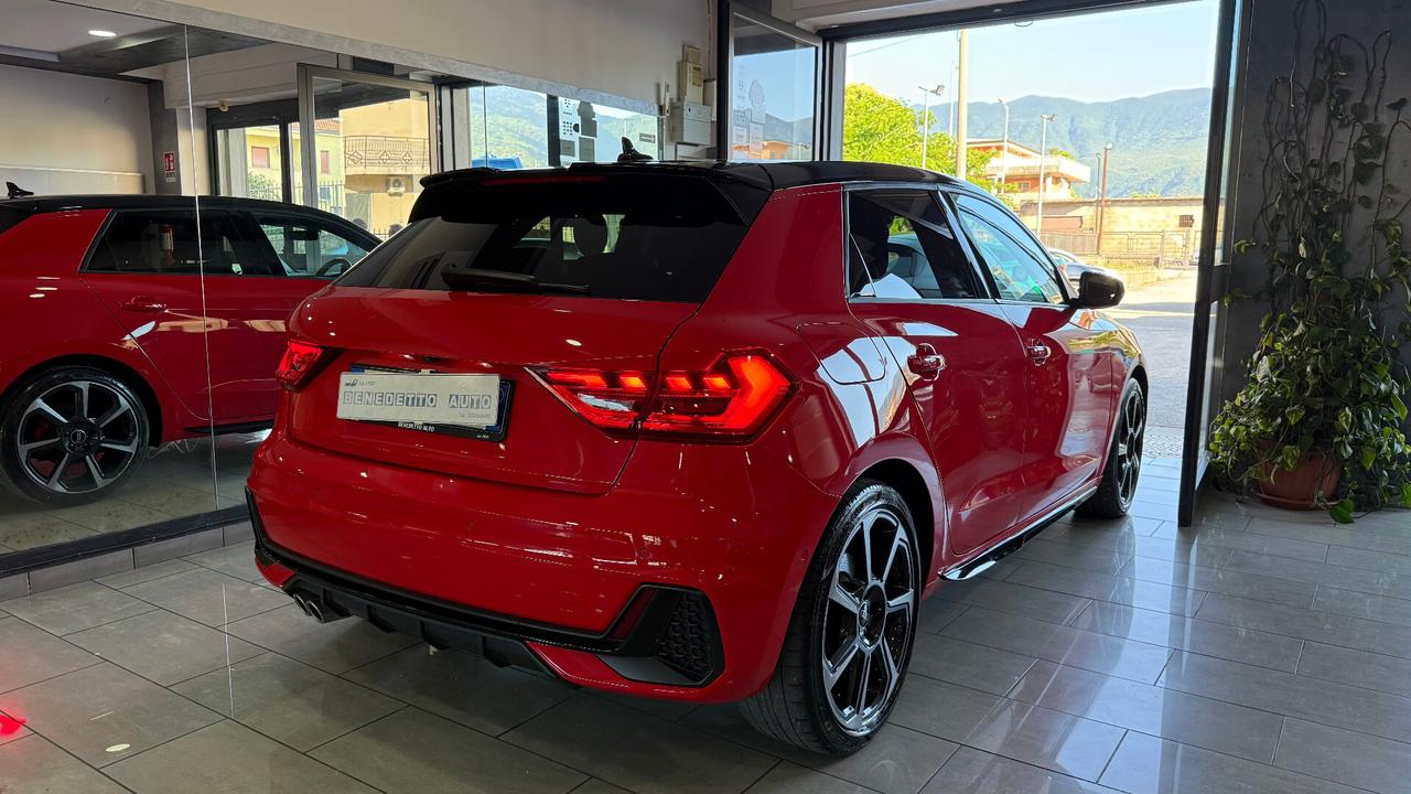 Audi A1 SPB 40 TFSI S tronic Identity Black