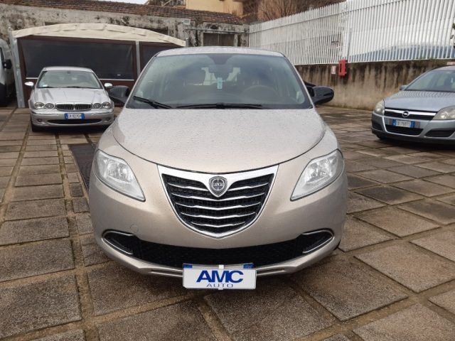 LANCIA Ypsilon 1.3 MJT 16V 95 CV 5 porte S&amp;S Silver