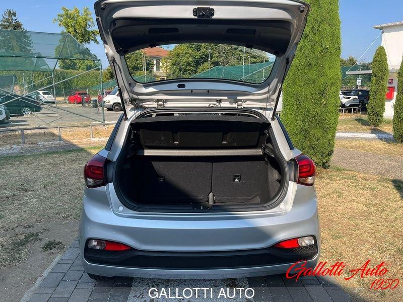 Hyundai i20 1.2 MPI 75cv Connect Line