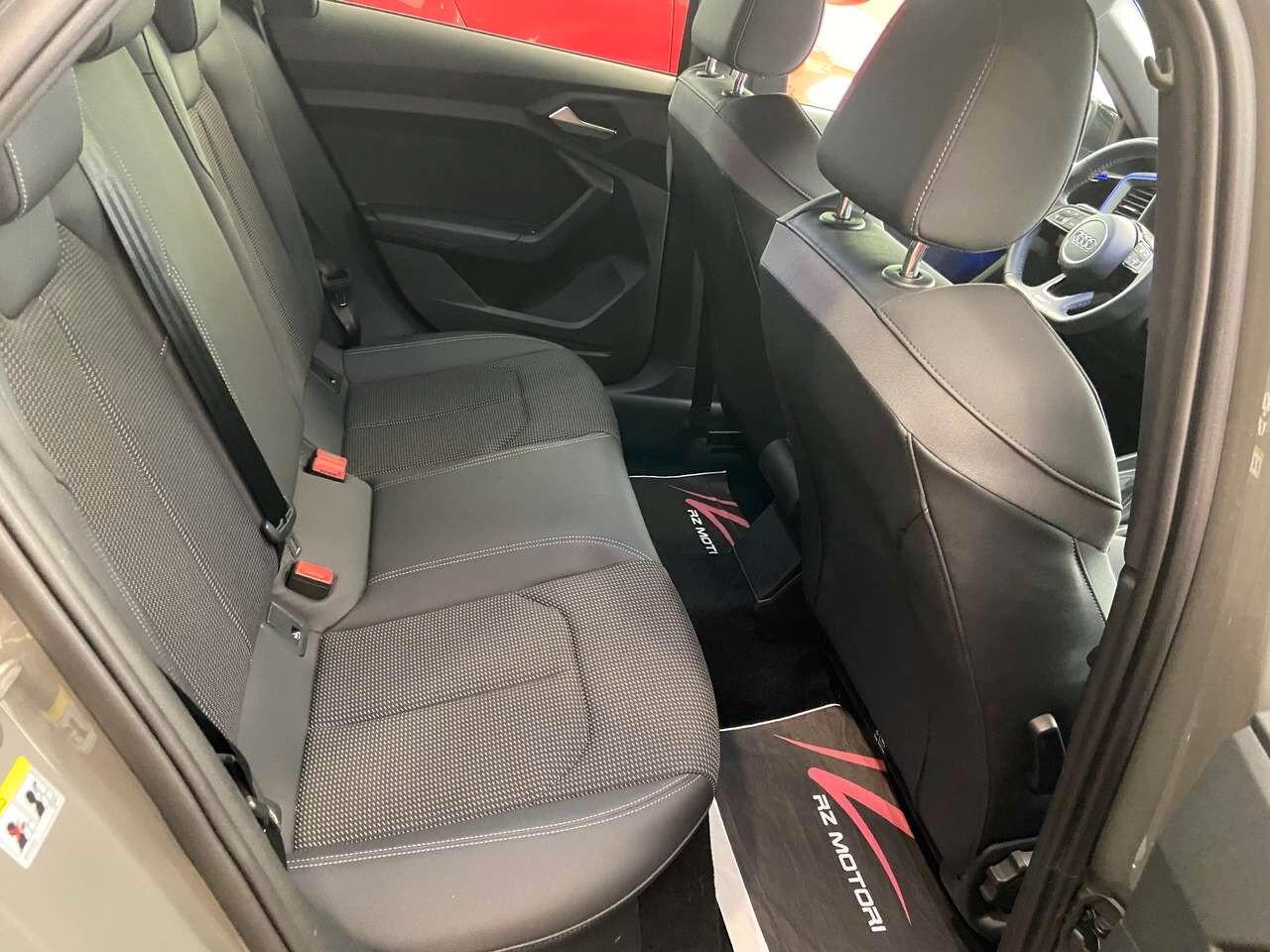 Audi A1 SPB 35 TFSI S tronic line edition-ITALIANA-FULL OPTIONAL