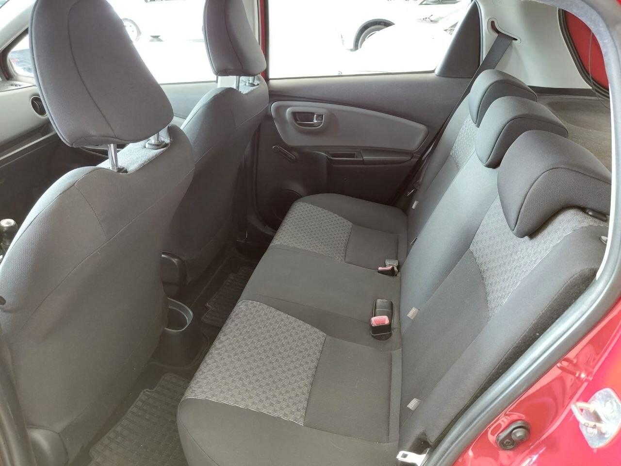 Toyota Yaris 1.0 5 porte Lounge KM 56.600