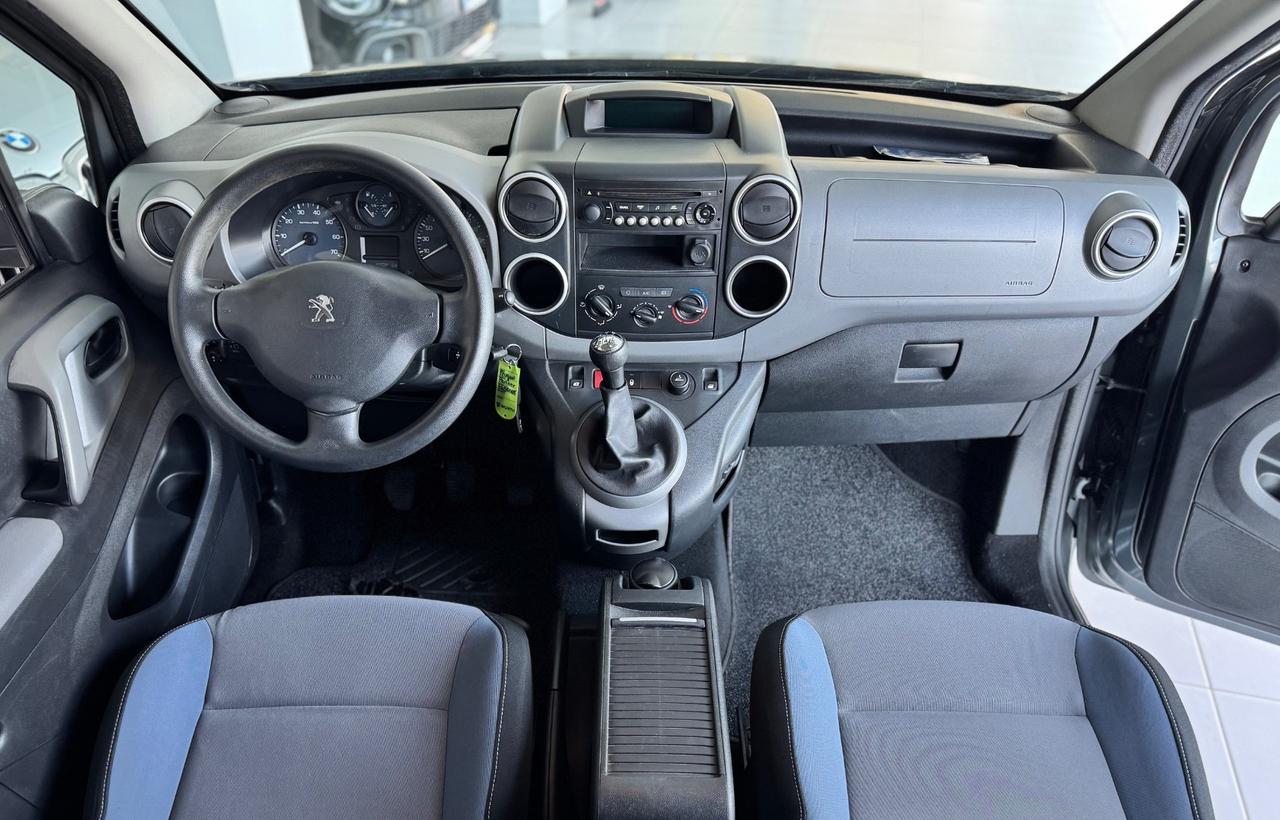 Peugeot Partner Tepee BlueHDi 100 Outdoor