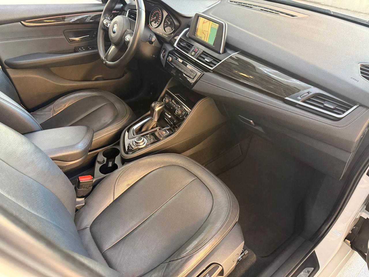 Bmw 2er Active Tourer 218d Luxury