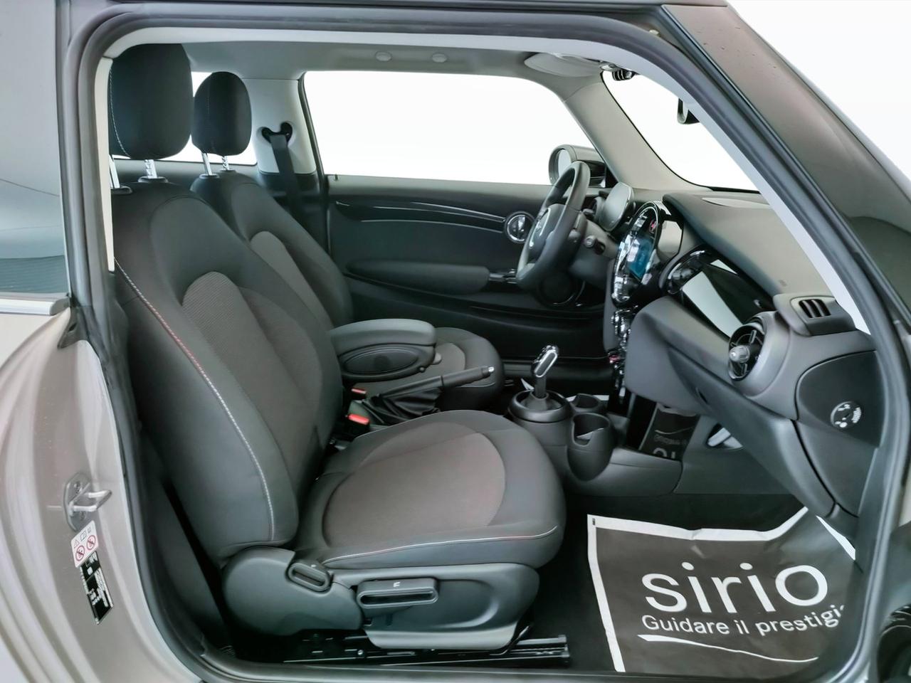 MINI Mini IV F56 2021 3p - Mini 3p 1.5 Cooper Classic auto