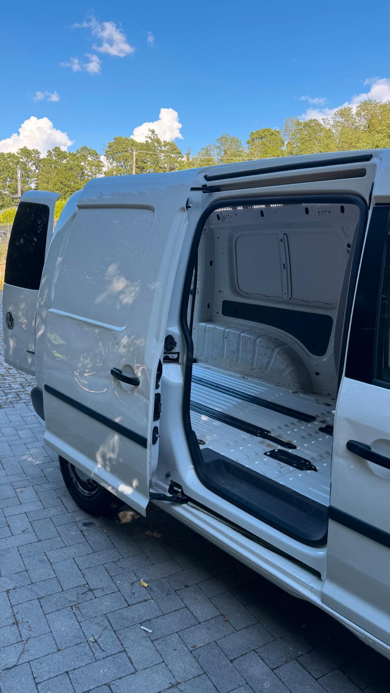 VOLKSWAGEN Caddy maxi 2.0 ecofuel van