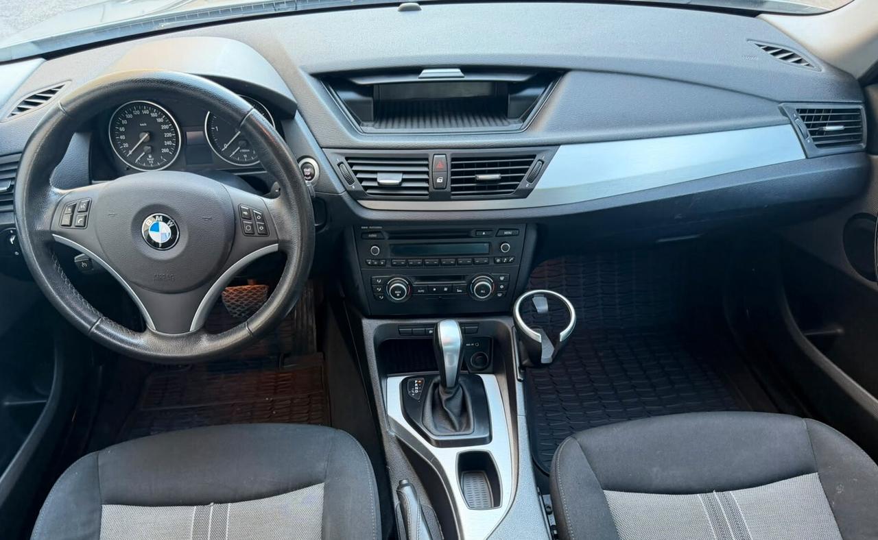 Bmw X1 sDrive18d Attiva