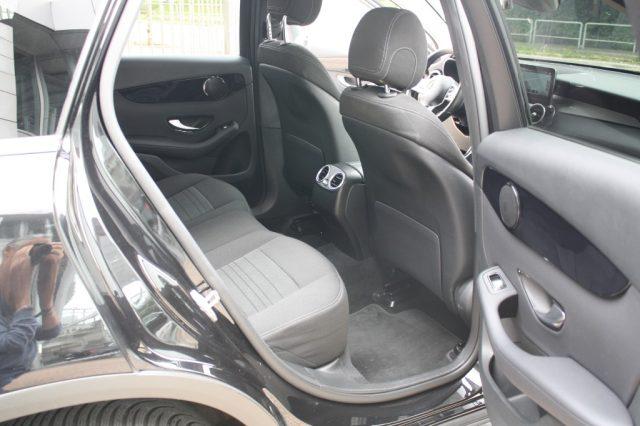 MERCEDES-BENZ GLC 300 d 4Matic Sport