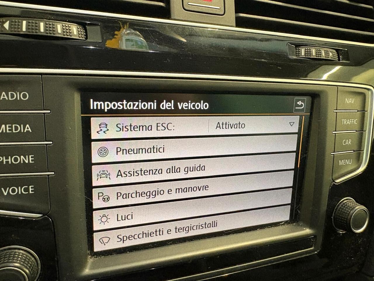 Volkswagen Golf HIGHLINE 1.6 TDI 110 CV DSG 5p.