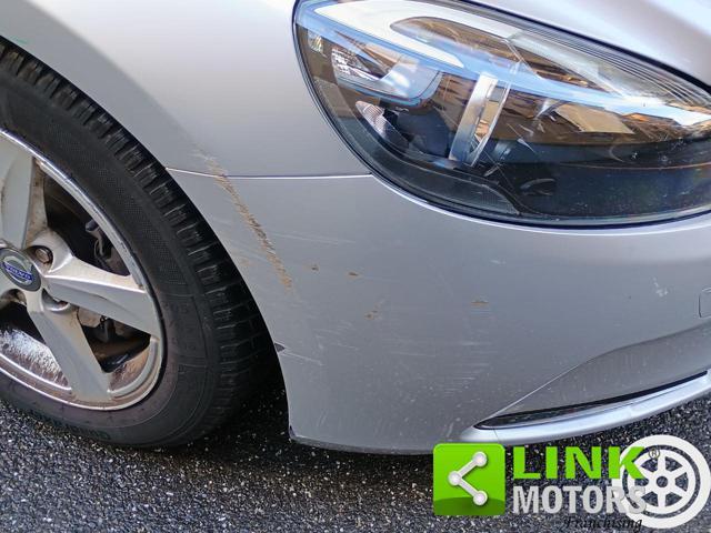 VOLVO V40 D2 1.6 Summum