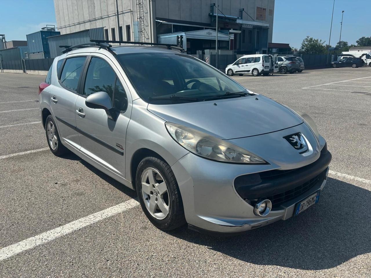 Peugeot 207 1.4 VTi 95CV SW XS Ciel