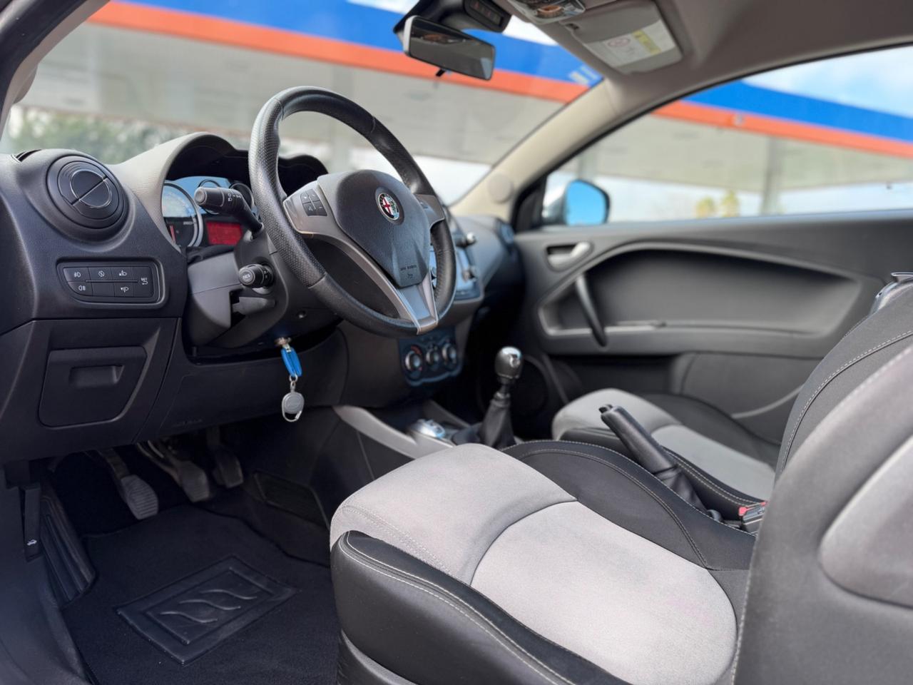Alfa Romeo MiTo 0.9 T 105 CV TwinAir S&S Distinctive
