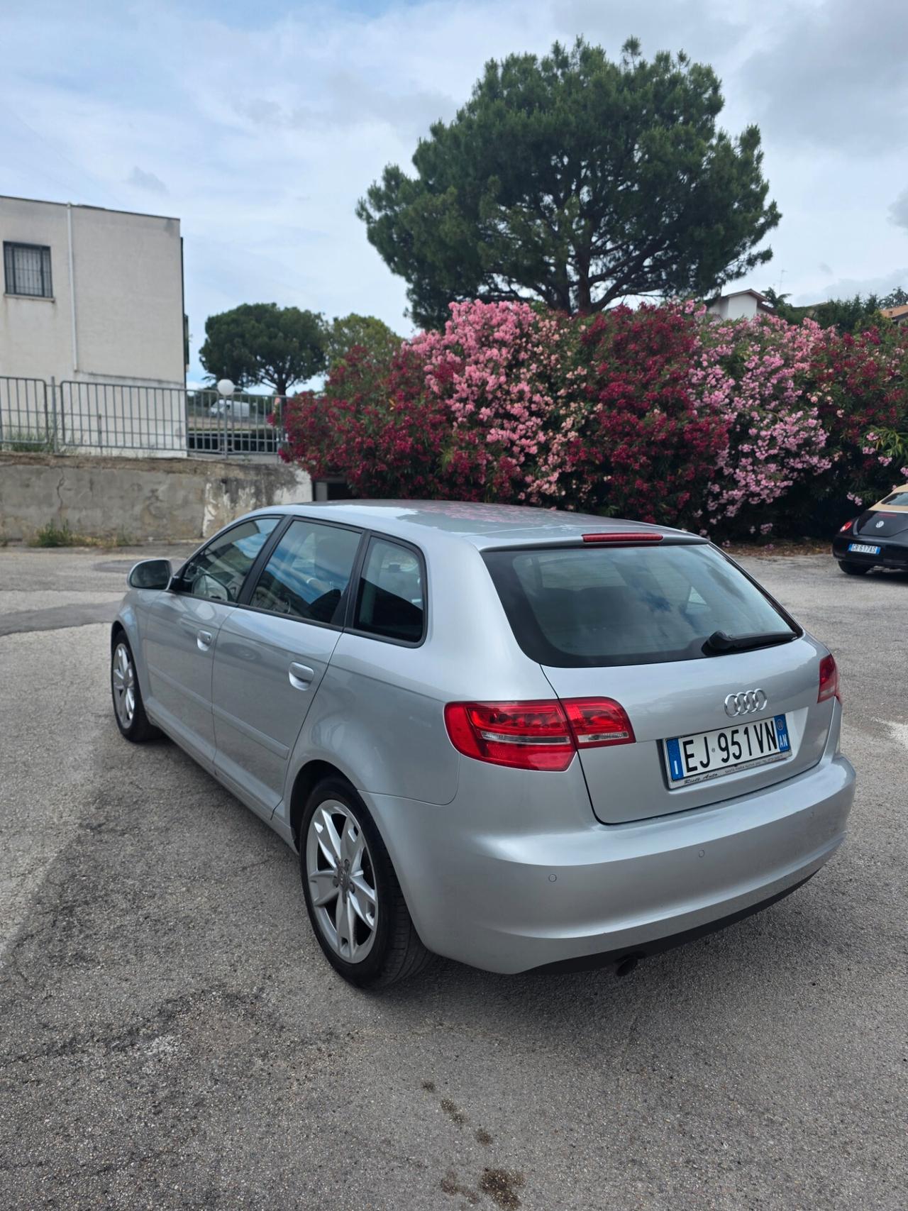 Audi A3 Neo patentati 74000" km