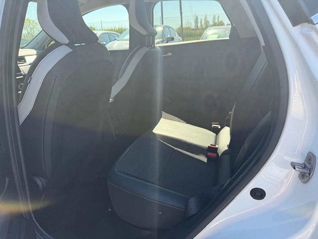 Renault Captur 1.6 Hybrid Techno E-Tech Auto