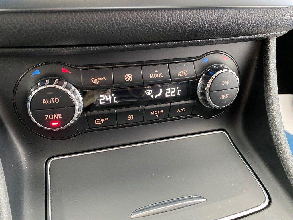 Mercedes-Benz GLA 200 d Automatic 4Matic Sport Plus Da Vetrina