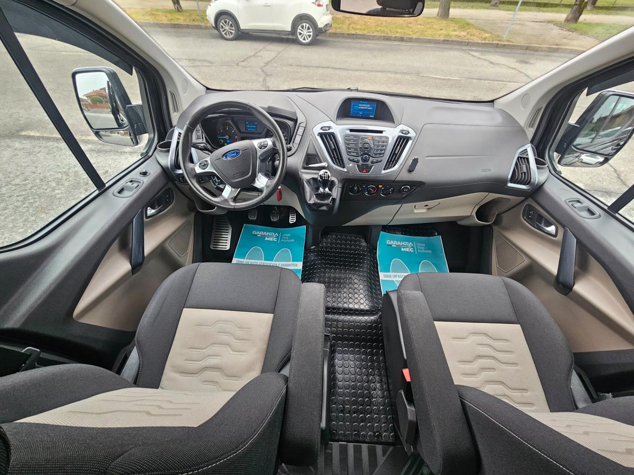 Ford Tourneo Custom 2.0 TDCi 130CV 8POSTI