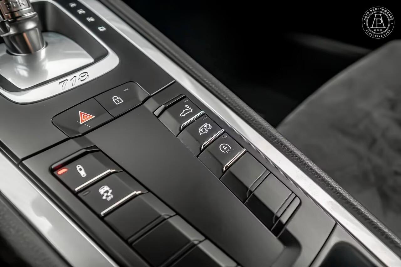 Porsche Cayman 718 2.5 GTS 365cv