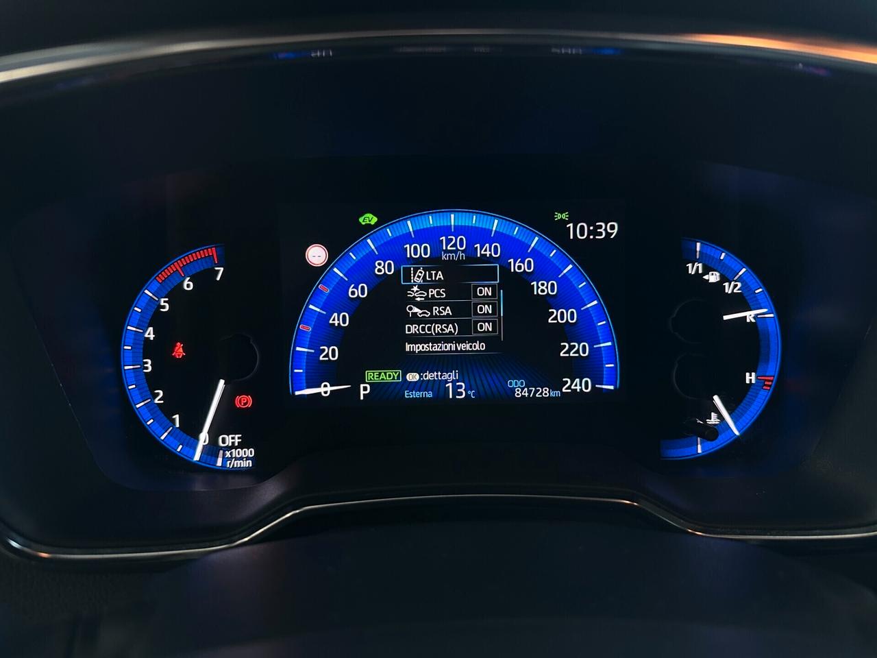 Toyota Corolla 98cv NEOPATENTATO ClimaBizona ADAS Finanziabile Garanzia