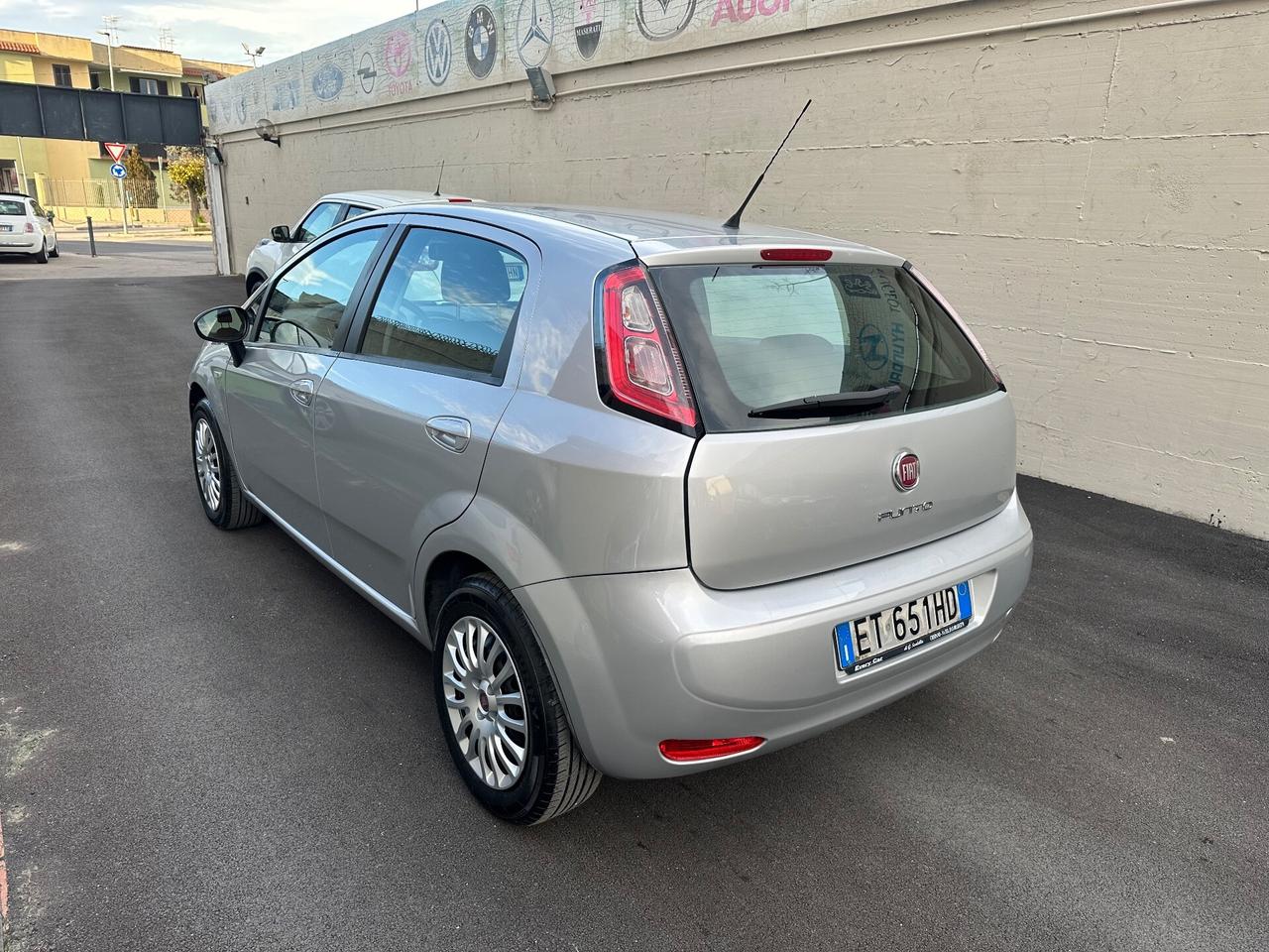 Fiat Punto 1.2benzina 5porte - 27/12/2013