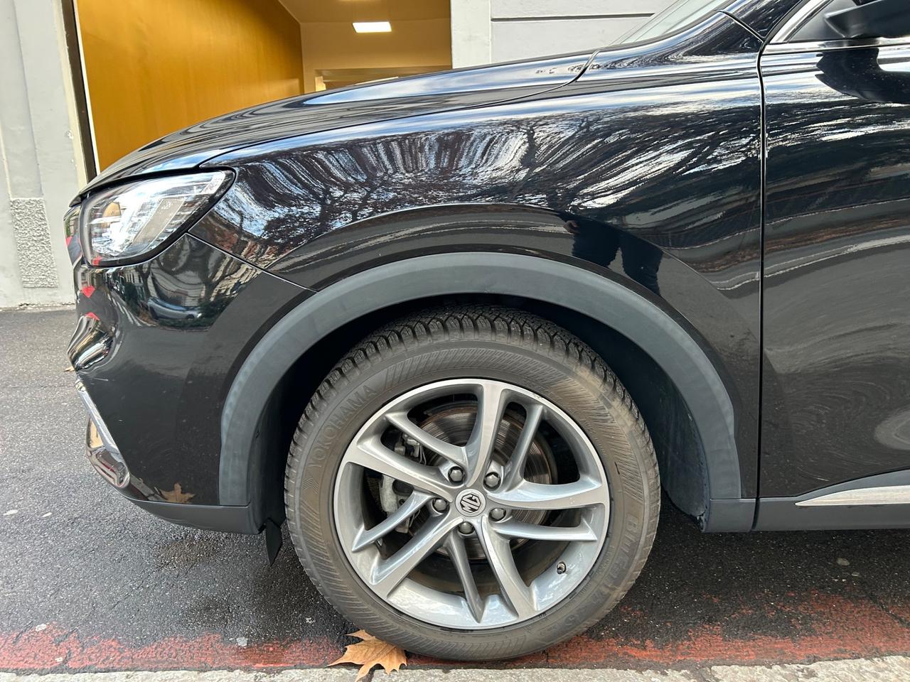 Mg EHS Plug-in HYBRID Exclusive auto | 40.000KM!!!