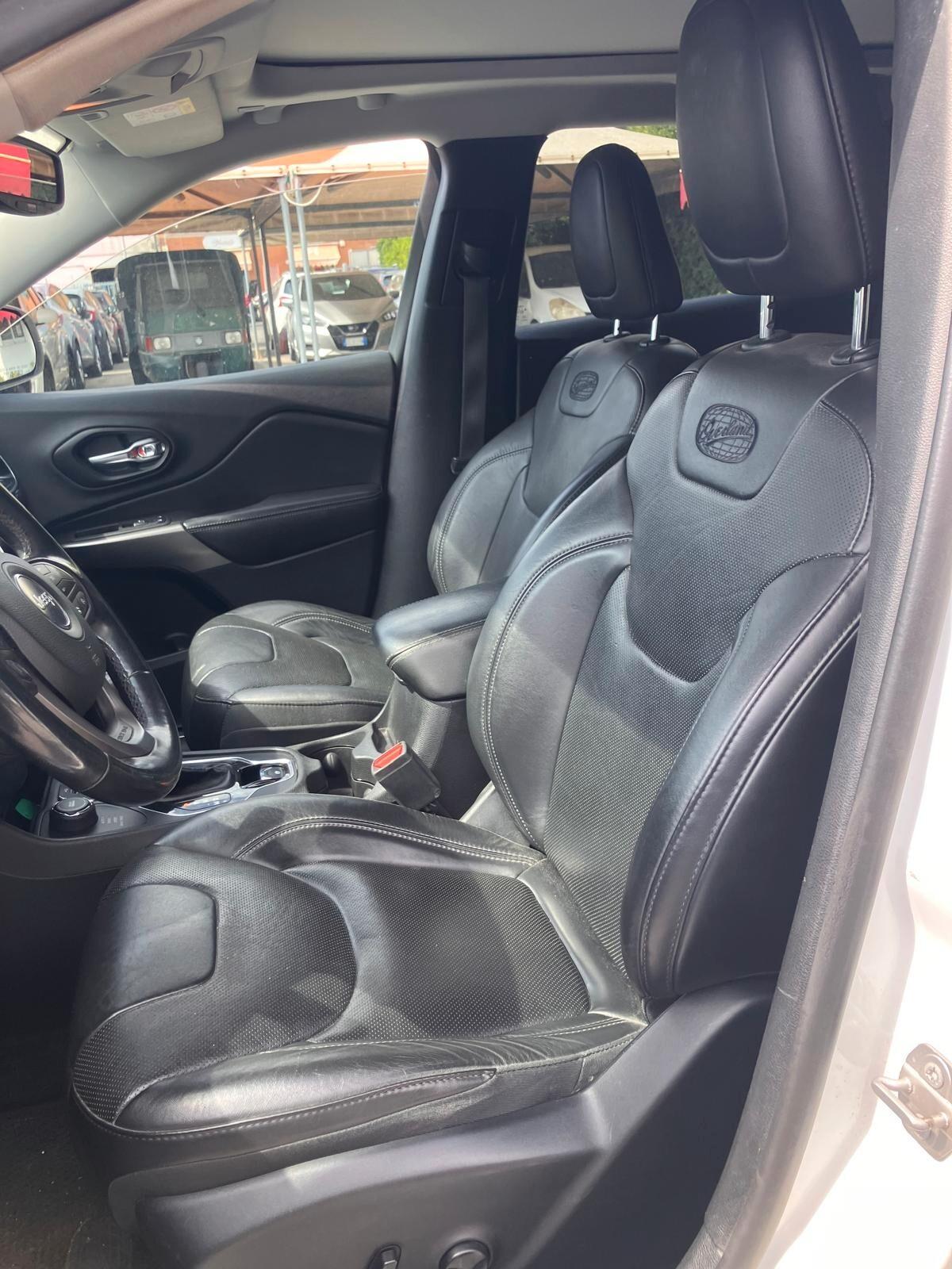 JEEP CHEROKEE 2.2 Mjt AWD Active Drive I Overland