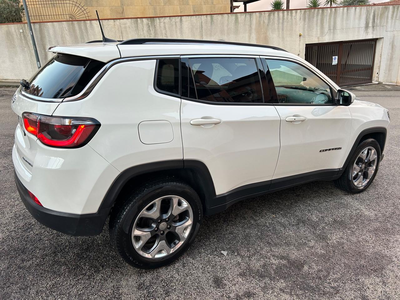 Jeep Compass 2.0 Mjt 4wd strafull unico proprietario