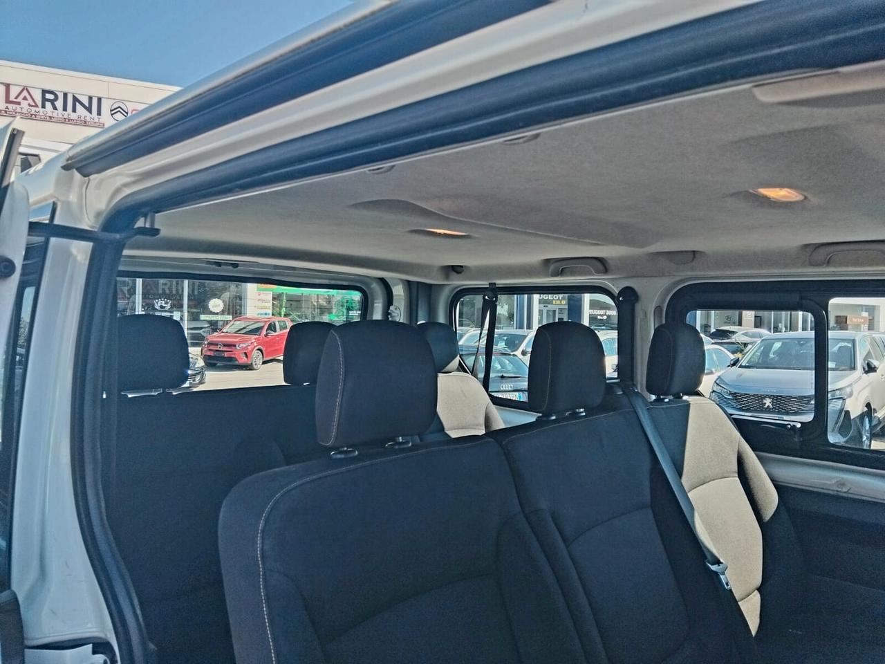 9 POSTI - Renault Trafic 1.6 dCi 125CV Intens – GARANZIA 12 MESI – FINANZIABILE!