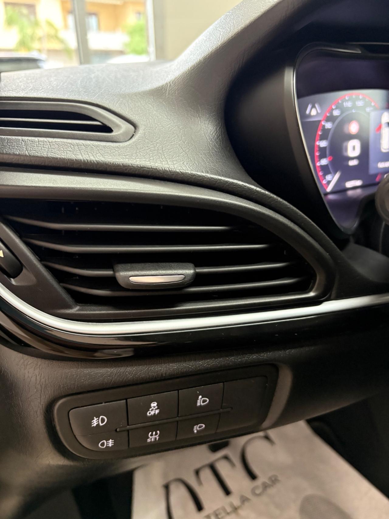 Fiat Tipo 1.6 Mjt 5 porte Full Led
