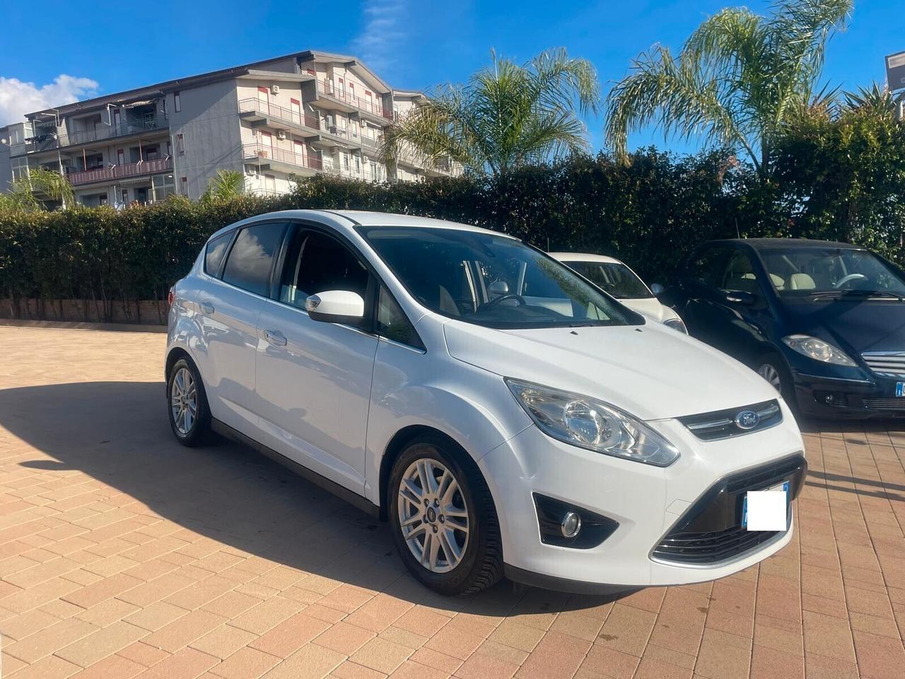 Ford C-Max "Finanziabile Senza Busta Paga"