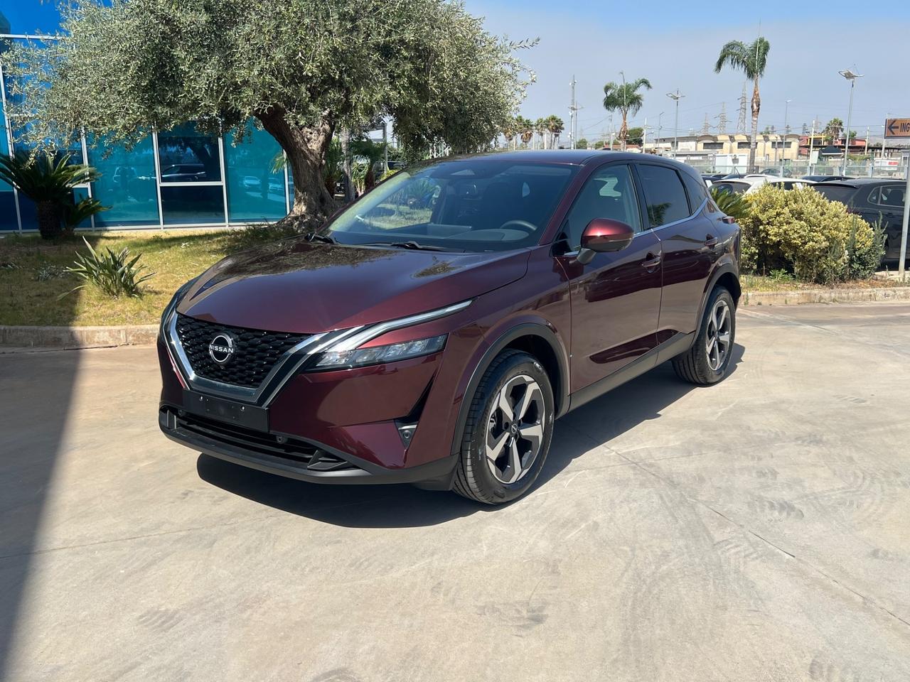 Nissan Qashqai 1.3 N-Connecta possibilità noleggio no scoring