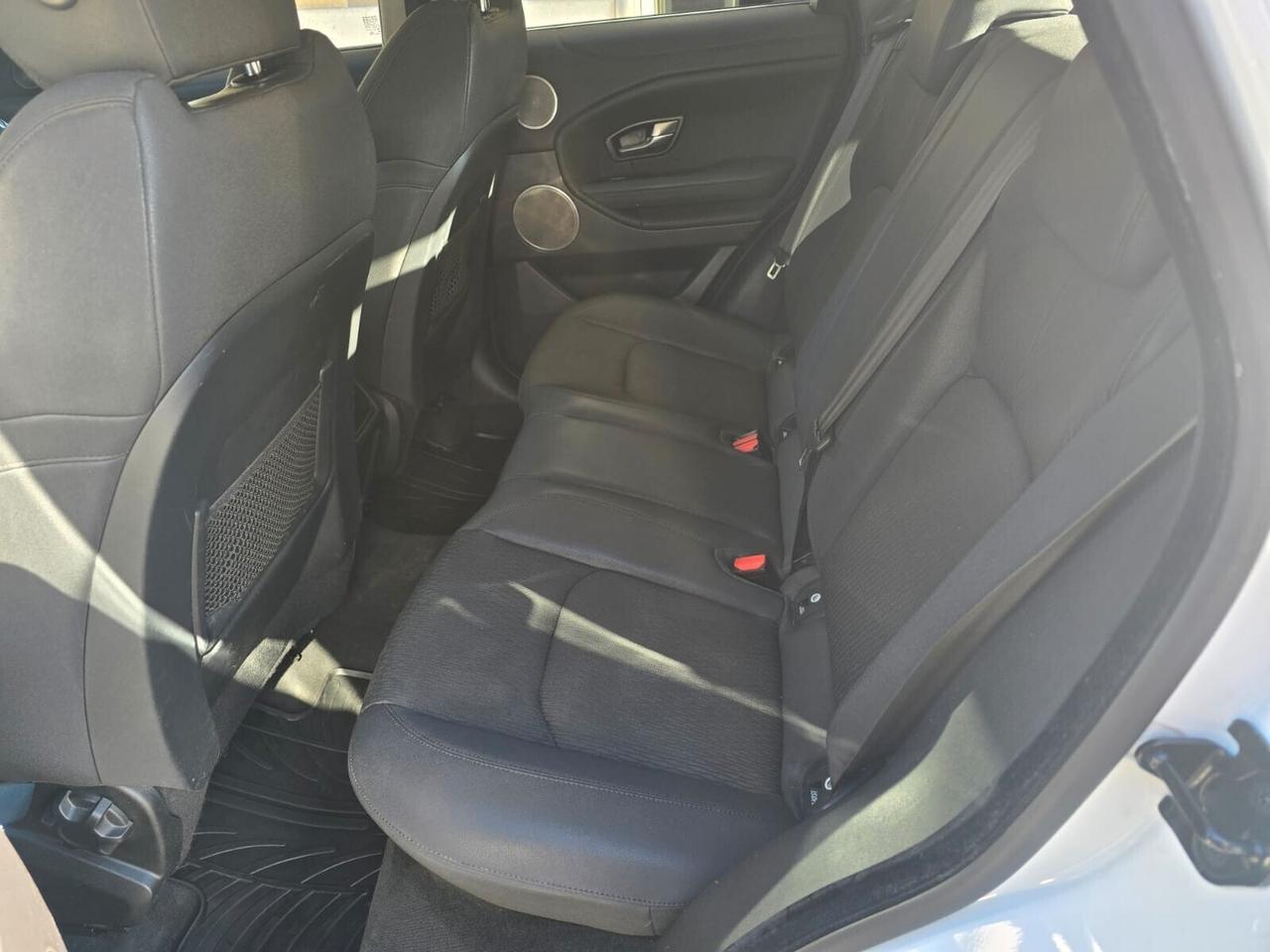 Land Rover RR Evoque 2.0 TD4 Autocarro 5 posti