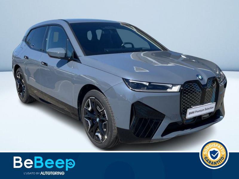 BMW iX XDRIVE40 PACCHETTO SPORTIVO