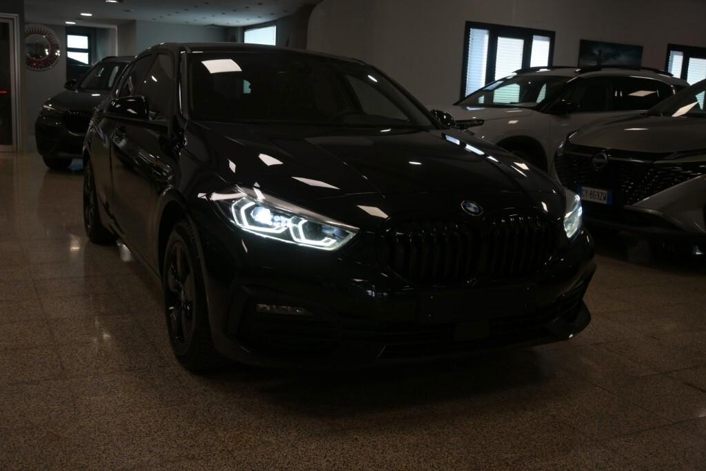 BMW 116D 115CV STEPTRONIC BUSINESS ADVANTAGE ( FARI LED - CRUISE - NAVI - MIRROR - PDC )