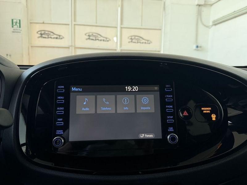 Toyota Aygo X Aygo X 1.0 Lounge Air 72cv TUA DA 169,00 EURO AL MESE