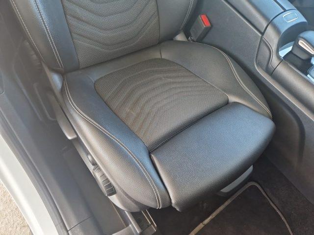 MERCEDES-BENZ GLB 180 d Automatic Business Extra