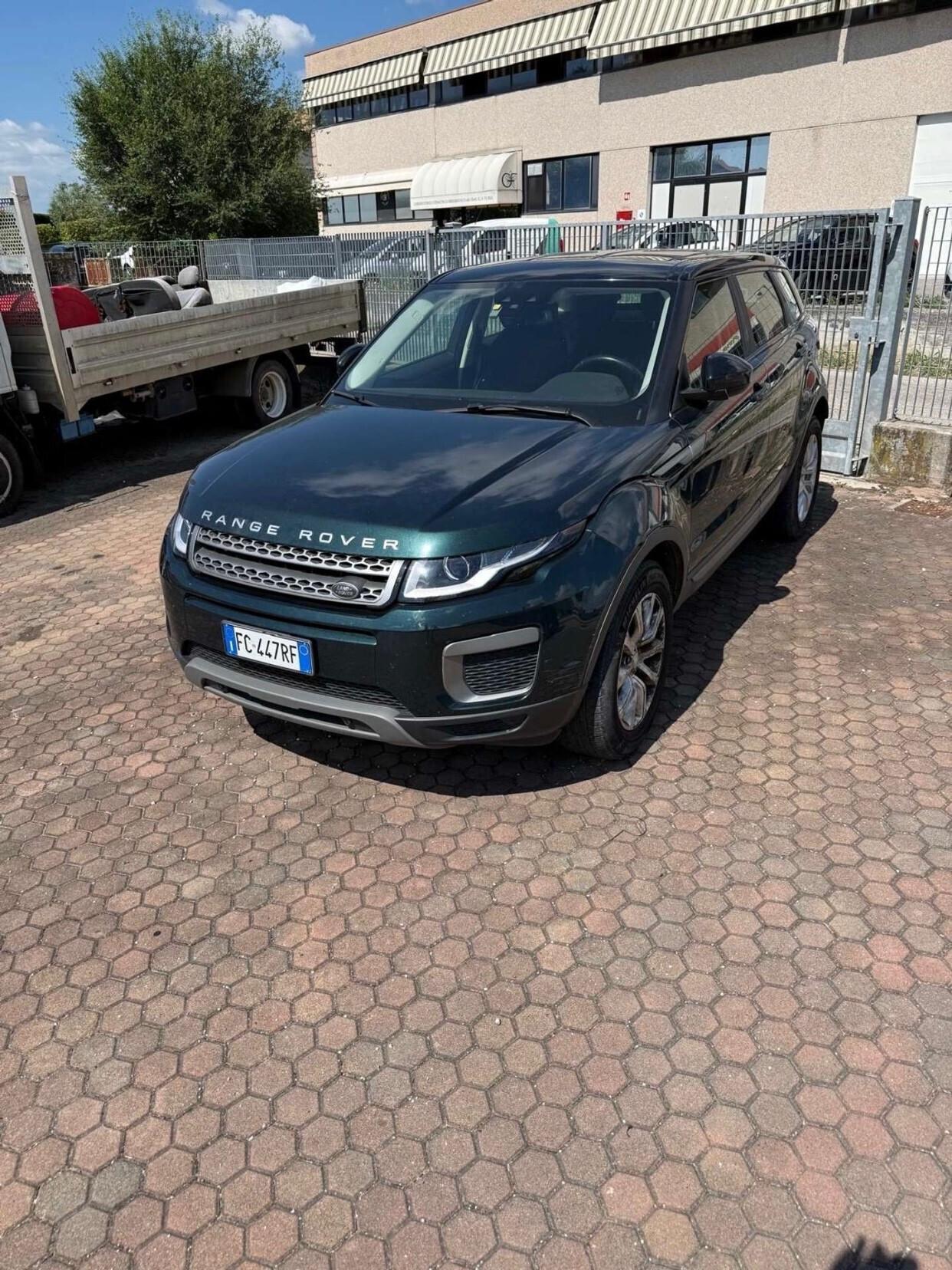 Land Rover Range Evoque 2.0 TD4 180 CV 5p. Pure