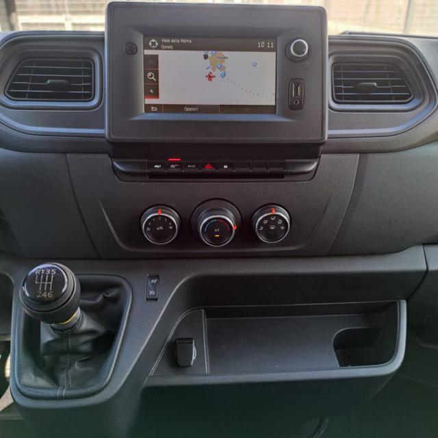 RENAULT MASTER L4 2.3 DCI BOX CON SPONDA 3 POSTI - 2022