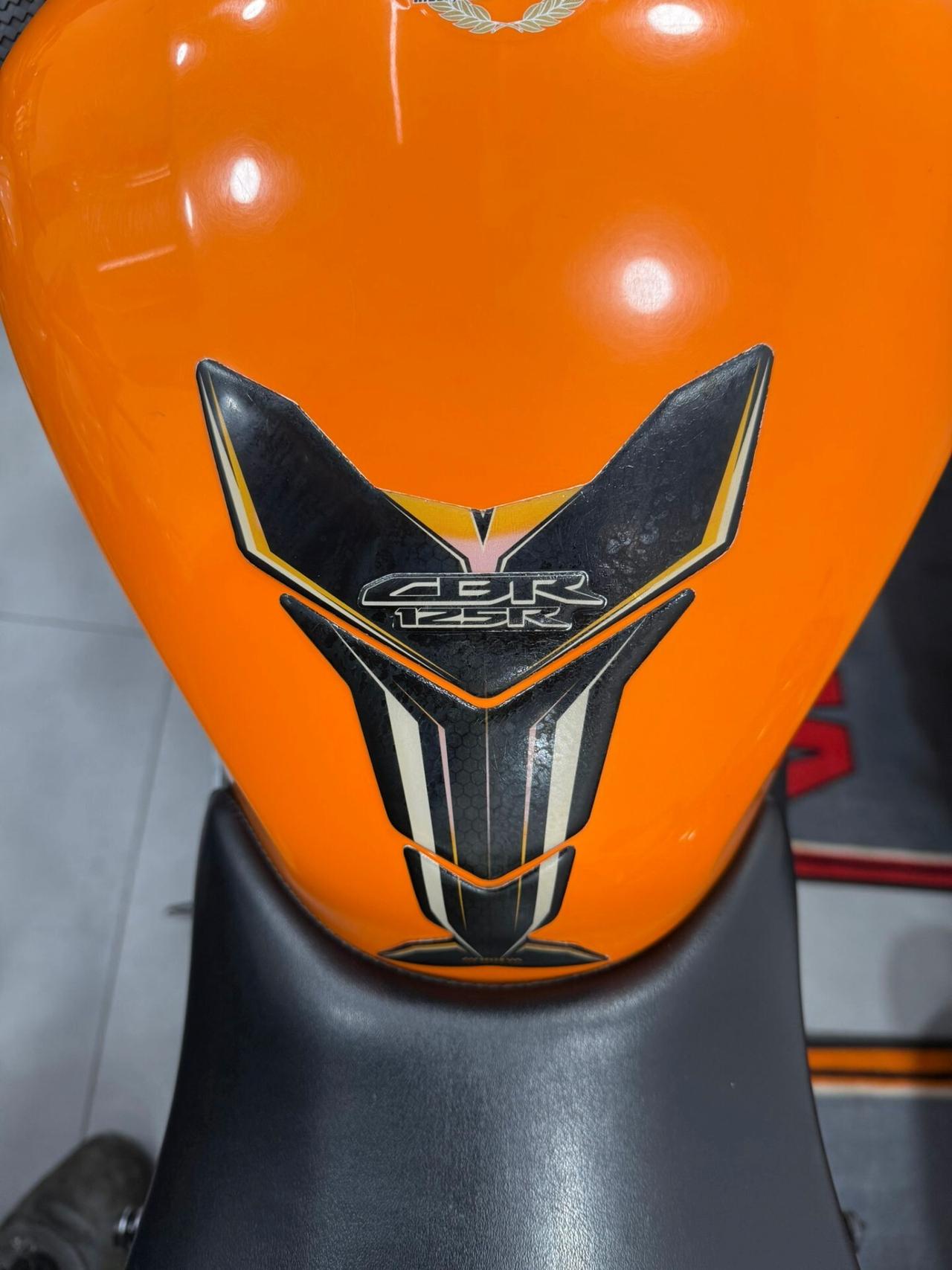 Honda CBR 125 R Repsol