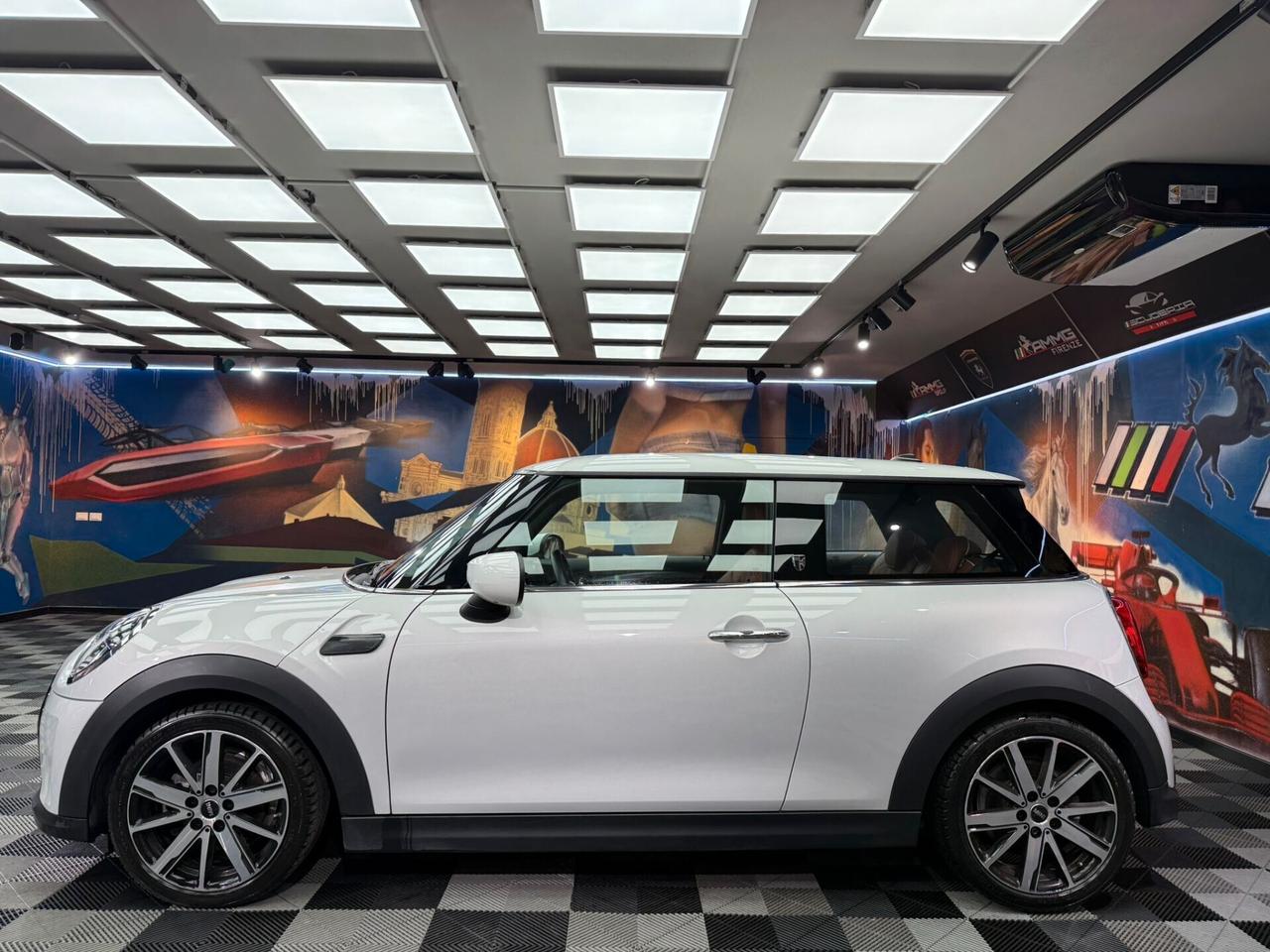 Mini Cooper 1.5 Resolute (001)