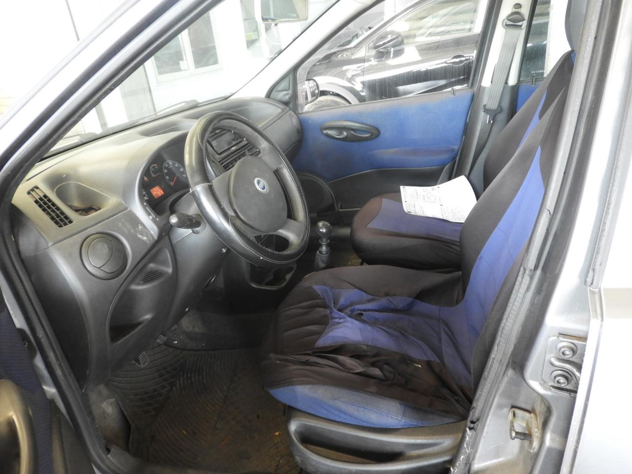 FIAT Punto II 2003 - Punto 5p 1.2 bConnect