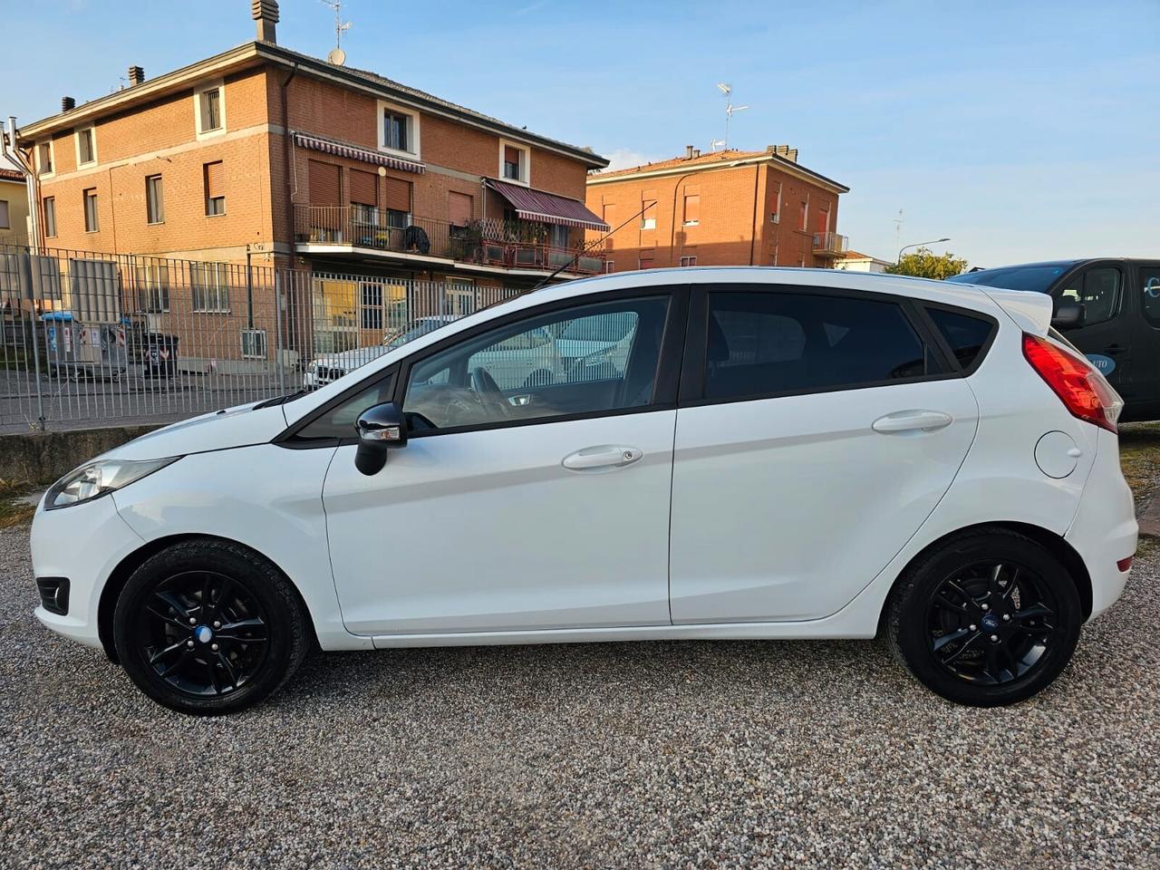 Ford Fiesta 1.5 TDCi 75cv Titanium*Clima*Cerchi*Neop