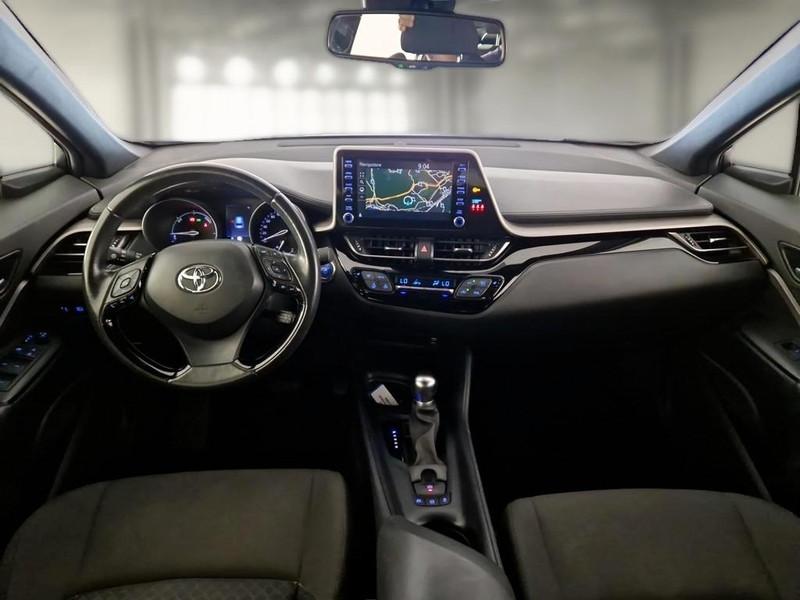 TOYOTA C-HR 1.8H 98CV E-CVT Business