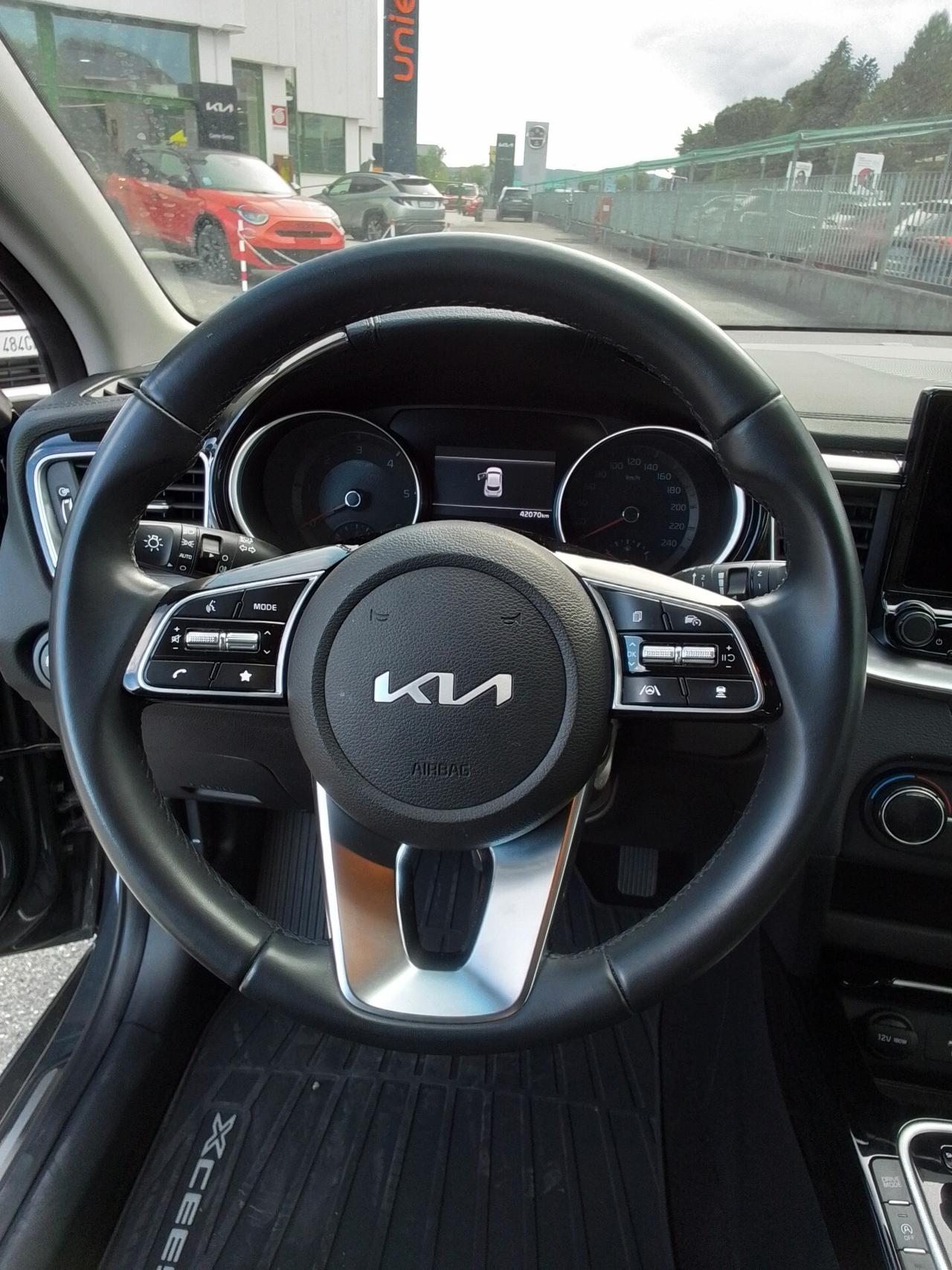 Kia XCeed 1.6 CRDi 136 CV MHEV DCT Business