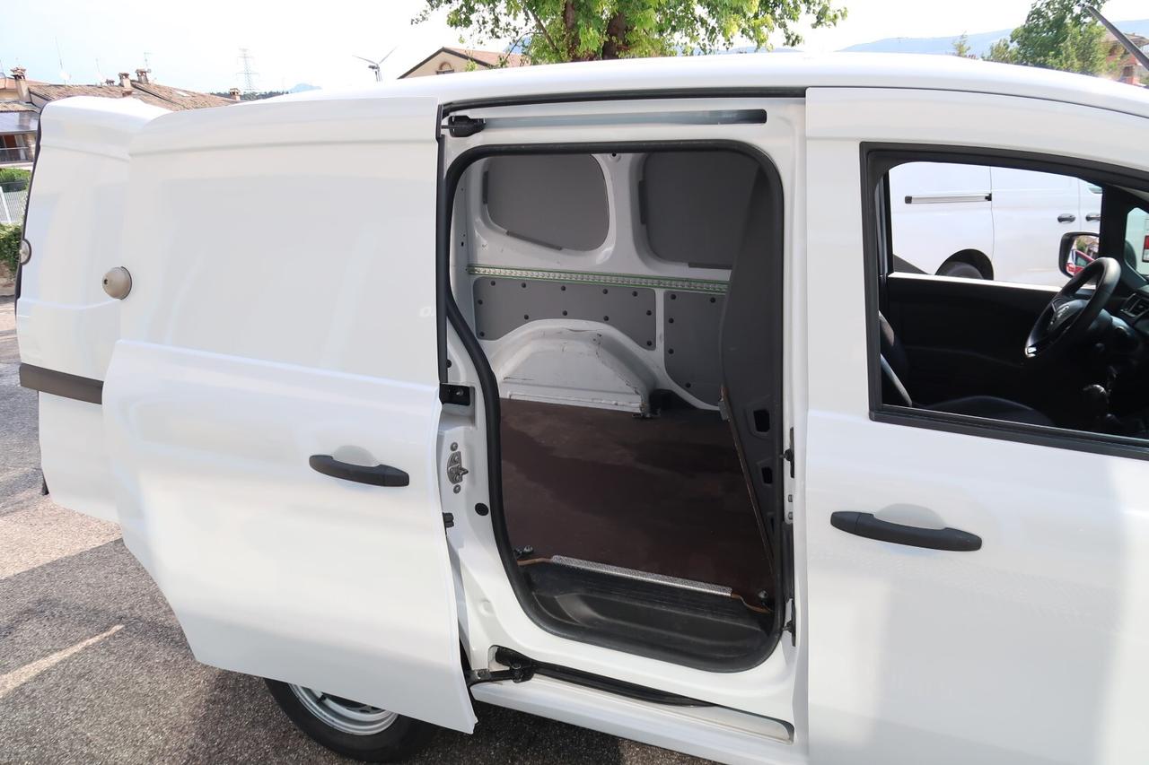 Renault Kangoo 1.5 dCi 115CV Van