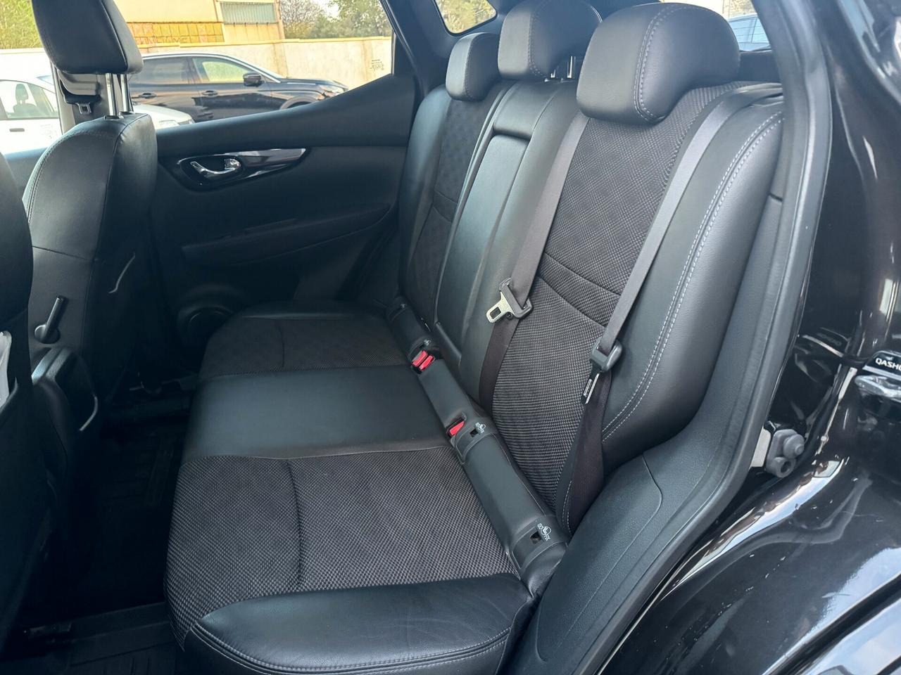 NISSAN QASHQAI 1.6 DCI 130CV TEKNA 2015