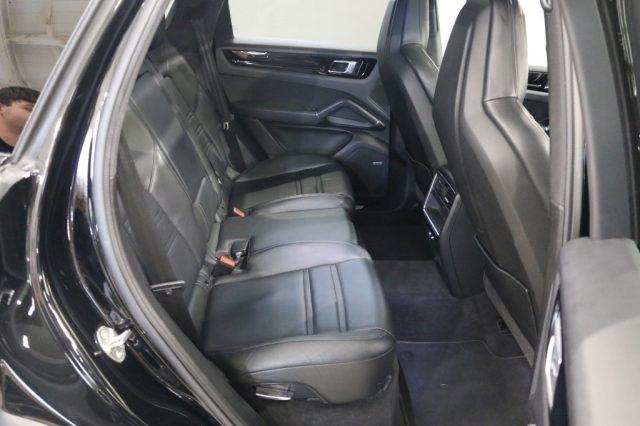 PORSCHE Cayenne 3.0 V6 E-Hybrid