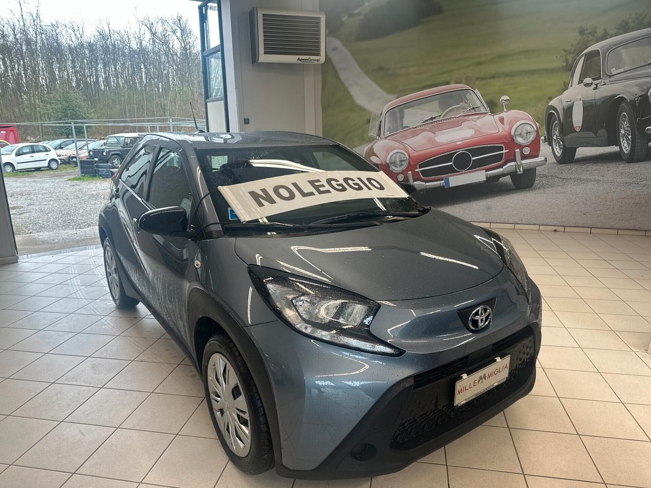 Toyota Aygo X 1.0 VVT-i Lounge (NOLEGGIO GIORNALIERO, SETTIMANALE E MENSILE)