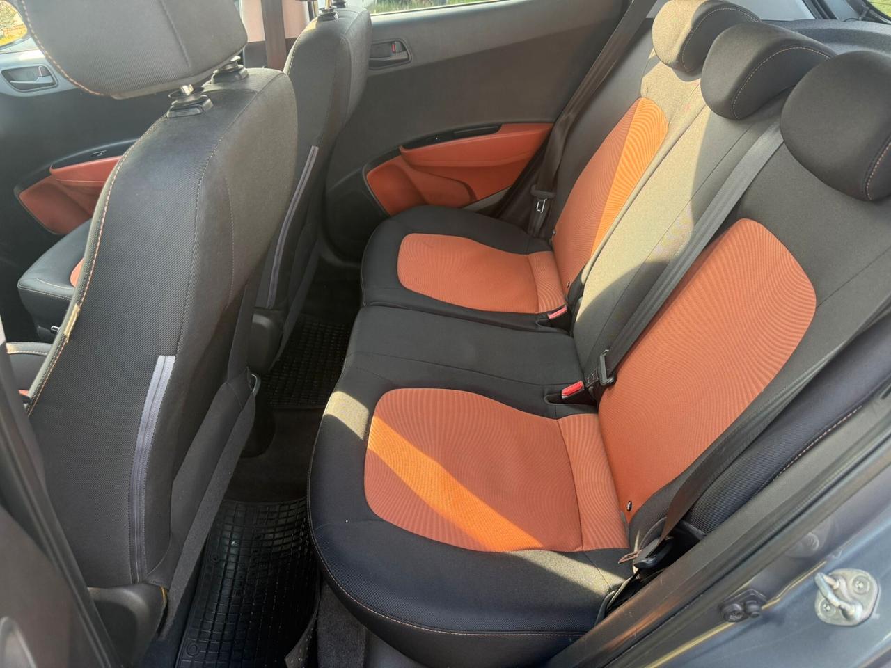 Hyundai i10 1.0 Comfort Adatta Neopatentati